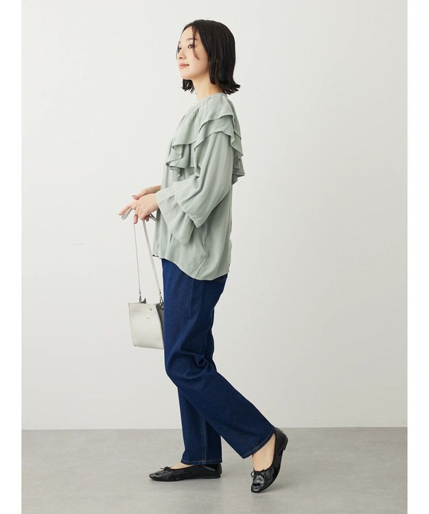 Green Parks ・Ｐｅｔｉｔ　Ｆｌｅｕｒ　ラッフルショルダーブラウス Green