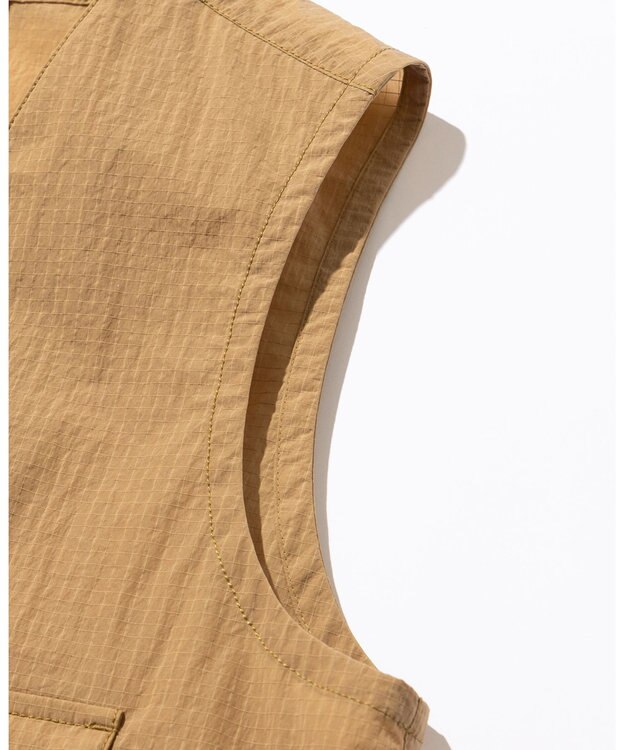 JOSEPH ABBOUD MOUNTAIN 【ECO撥水・軽量/男女兼用】Teeamu Jarviコラボベスト ベージュ系