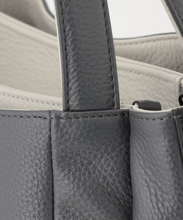 Y'SACCS シュリンクレザートート Sサイズ グレー