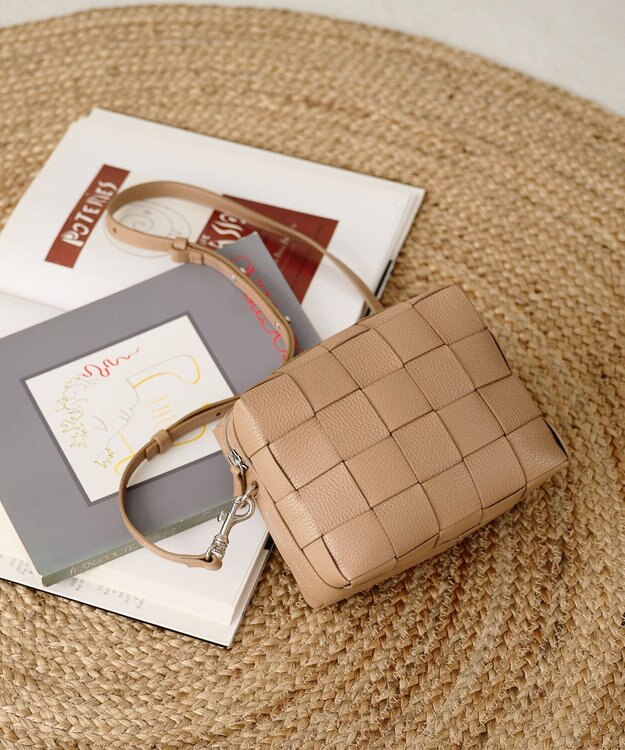 IACUCCI 【予約】ベルタ S CERVO キャメル