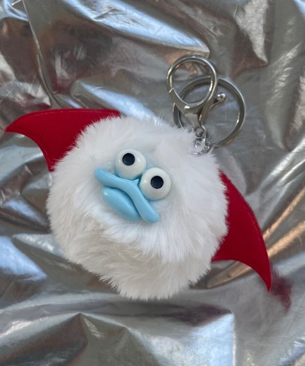 WEGO デビルくわくわモンスターぬいぐるみキーホルダー ホワイト