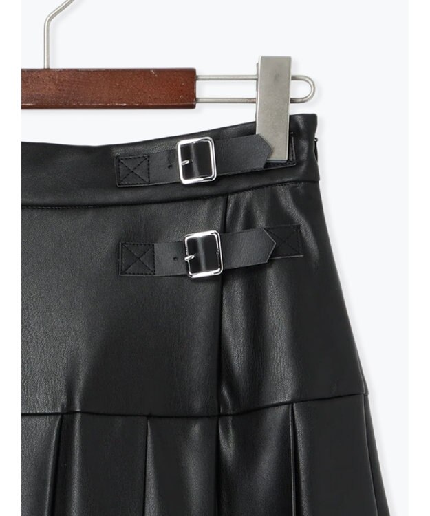 Te chichi 【泉 里香さん着用・Oggi.jp10/23掲載】レザータックプリーツスカート ブラック