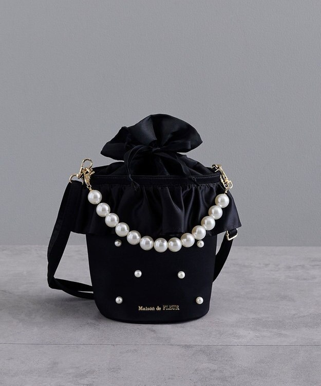 Maison de FLEUR パール２Ｗａｙフリル巾着バッグ Black