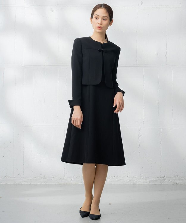 組曲 NOIR Formaxコルシェ横二重 ジャケット＋ワンピース ブラック系