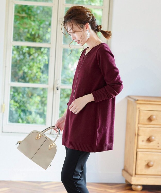 Tiaclasse L 【洗える】幅広く活躍が期待できるVネックリブニットチュニック ボルドー