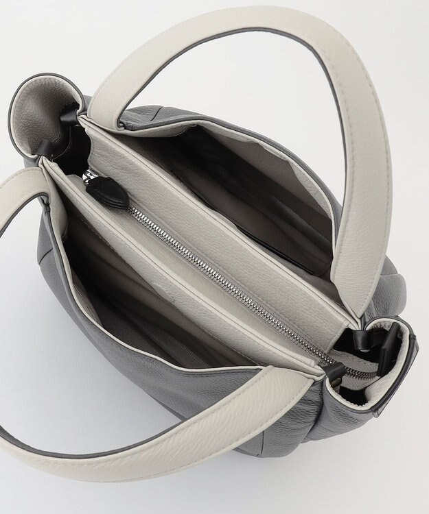 Y'SACCS シュリンクレザートート Sサイズ グレー