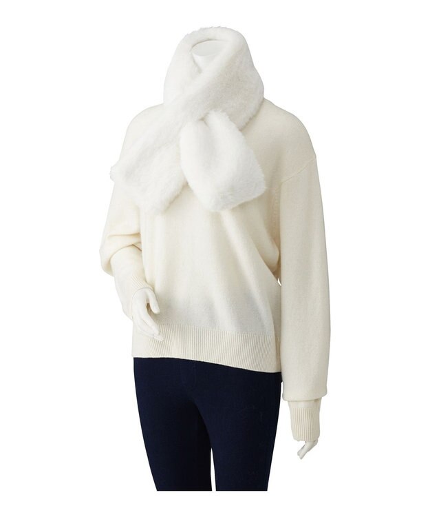 MOONBAT estaa【洗える】ポメラニアンみたいなふわふわフェイクファーマフラー ホワイト