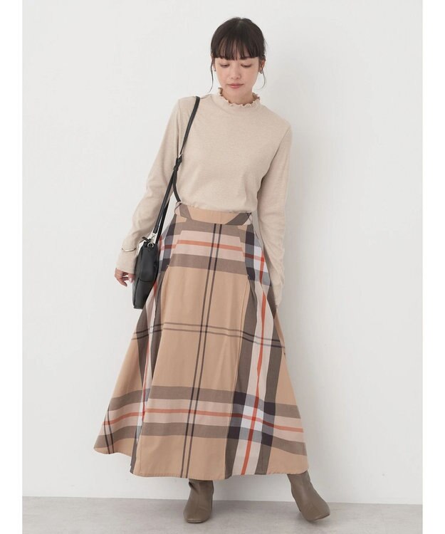 earth music&ecology ラメテレコハイネックプルオーバー Beige