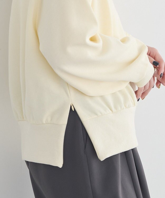 earth music&ecology 裾スリット裏毛プルオーバー Yellow