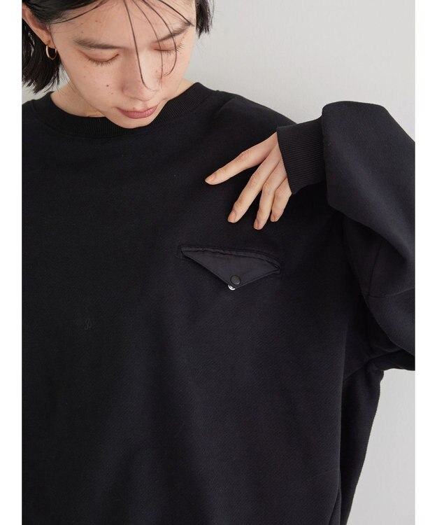 AMERICAN HOLIC ポケット付きバックドレープ裏毛プルオーバー Black