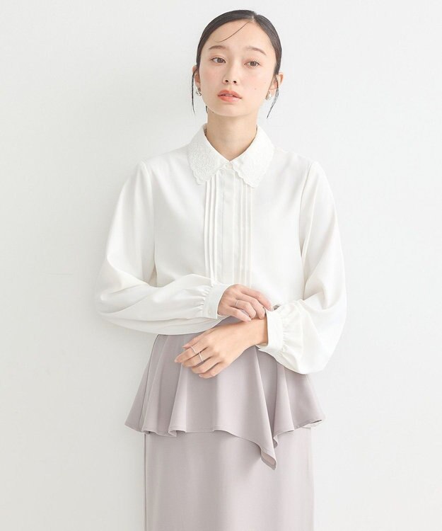 earth music&ecology 刺繍襟ブラウス Off White