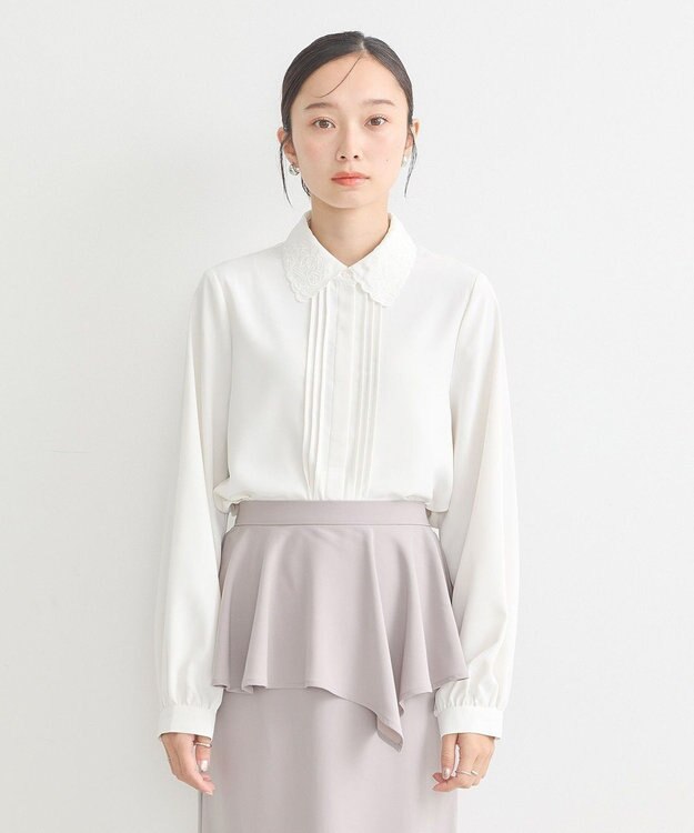 earth music&ecology 刺繍襟ブラウス Off White