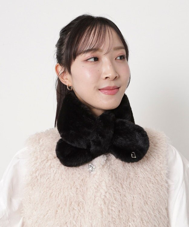 MOONBAT FURLA（フルラ）プチリボンマフラー  アーチロゴ フェイクファー ブラック