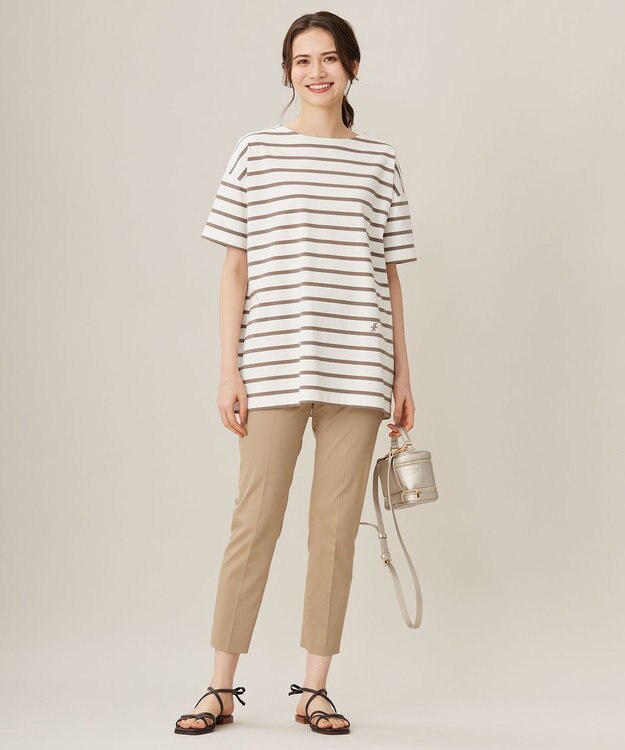 自由区 【接触冷感・洗える】コットンサテンストレッチテーパード パンツ ベージュ