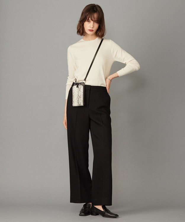 ICB 【洗える】エクストラファインメリノ クルーネックプルオーバー オフホワイト系