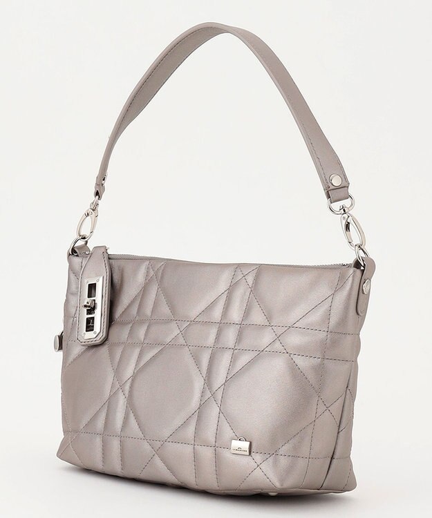 LA BAGAGERIE シープキルティング　2WAYショルダー ガンメタリック