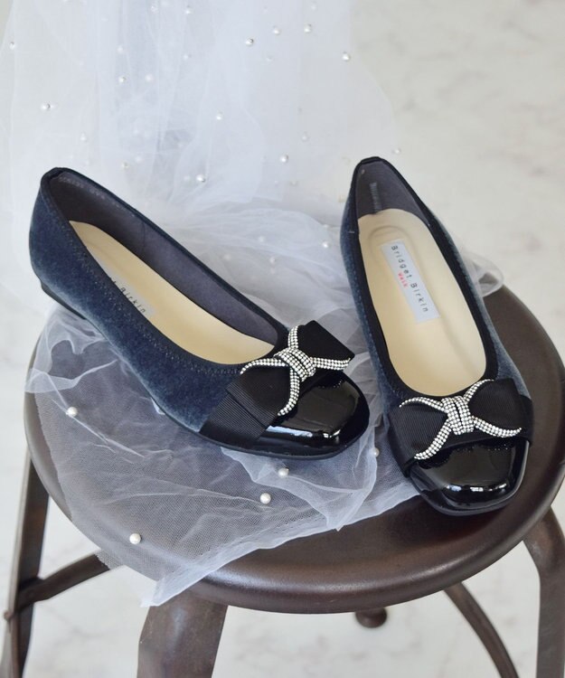 Bridget Birkin ＜3E＞【Bridget Birkin Walk】ジュエリーリボンウォーキングパンプス グレー雑材