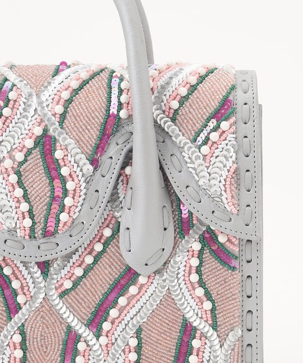 GRACE CONTINENTAL Wave EMB Maestra グレー