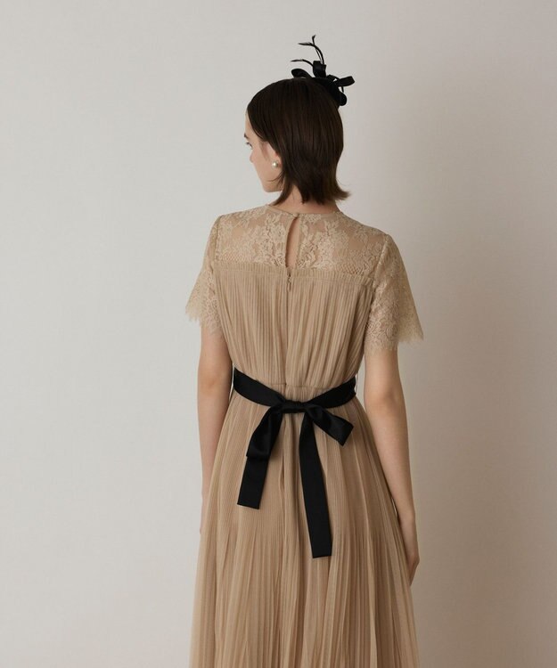 GRACE CONTINENTAL チュールプリーツドレス ベージュ