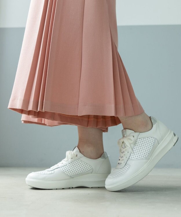 ASICS WALKING ペダラ レディース 2E 3.0cmヒール ホワイト系