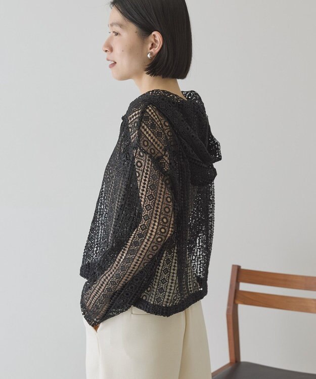 AMERICAN HOLIC 【先行予約】幾何学レースフードシャツ Black