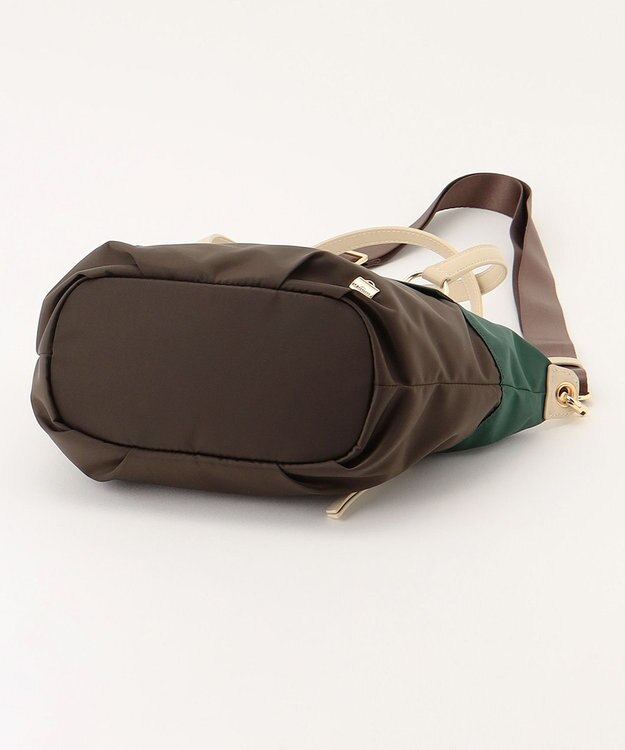 LA BAGAGERIE ウォータープルーフナイロン　2WAYハンドバッグ ダークグリーン