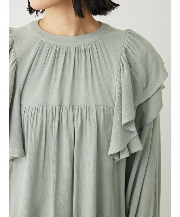 Green Parks ・Ｐｅｔｉｔ　Ｆｌｅｕｒ　ラッフルショルダーブラウス Green