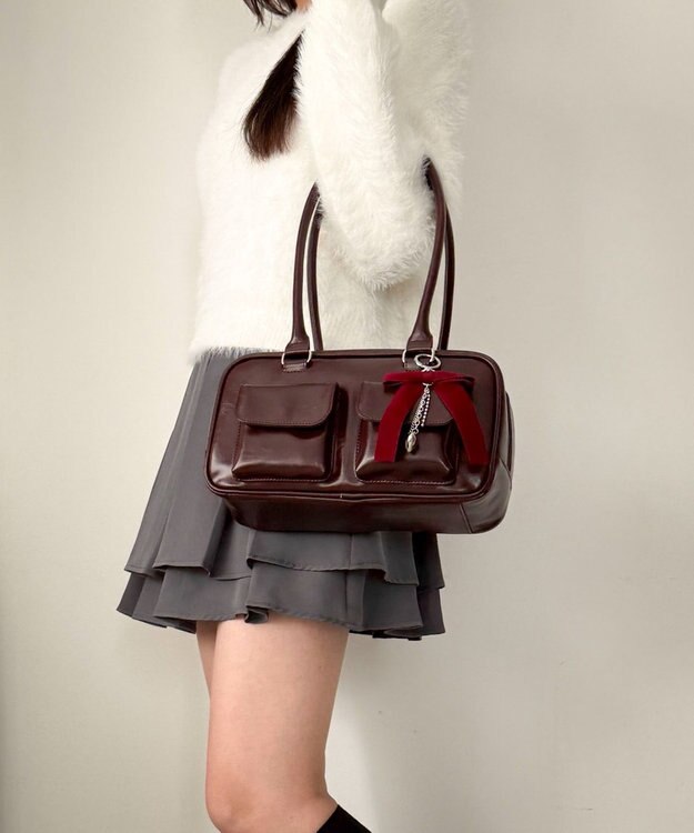 WEGO チャーム付きスクエアボストンバッグ ワイン