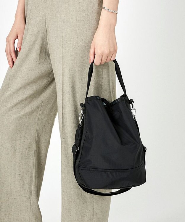 LeSportsac CONVERTIBLE BUCKET BAG/リサイクルドブラックJP リサイクルドブラックJP