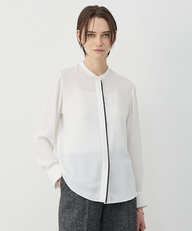 ICB L 【新色追加・WEB限定カラーあり】BackSatinAmunzen バンドカラーブラウス オフホワイト