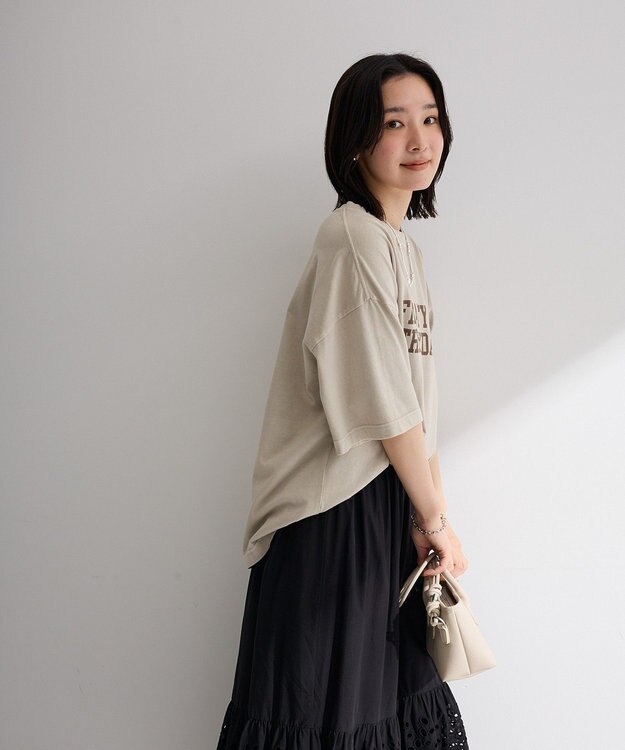 Green Parks ピグメントロゴＴシャツ Beige