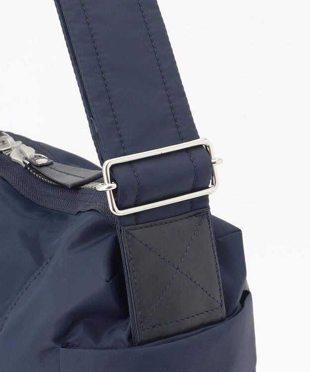 Y'SACCS 【Y'SACCS Gene Line】ヴァール ショルダーバッグ ネイビー