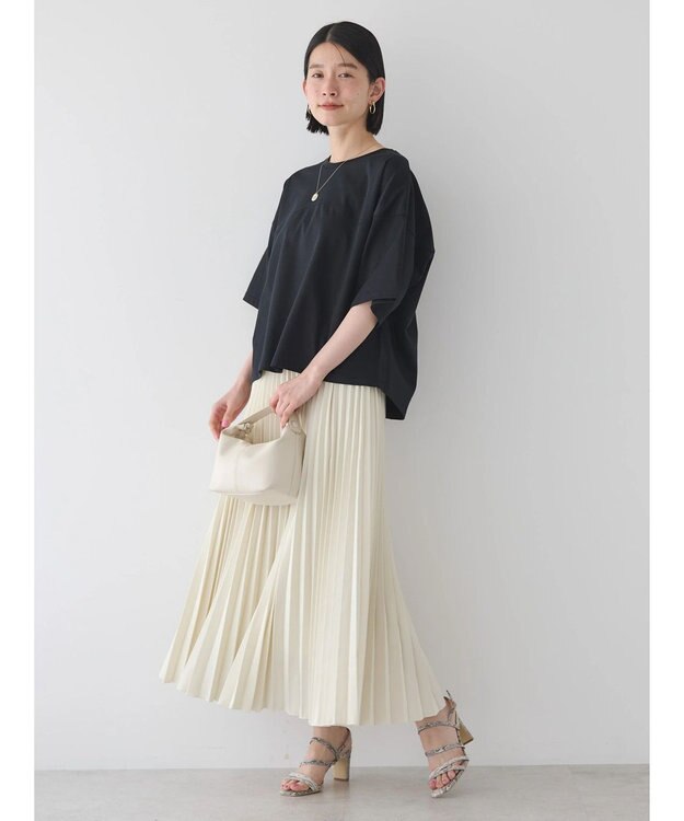 AMERICAN HOLIC ラウンド切り替えカットプルオーバー Black