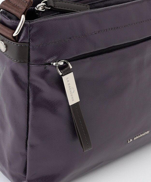 LA BAGAGERIE コーティングキャンバス ショルダーバッグ パープル