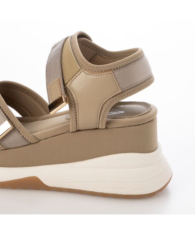 ing <ing>厚底スポーツサンダル ベージュ