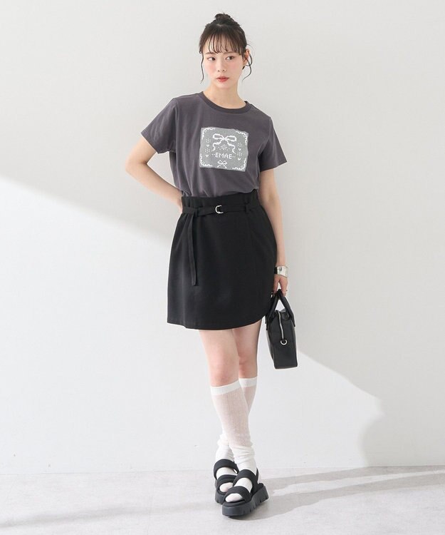 earth music&ecology アソートロマンティックグラフィックＴ Dark Gray