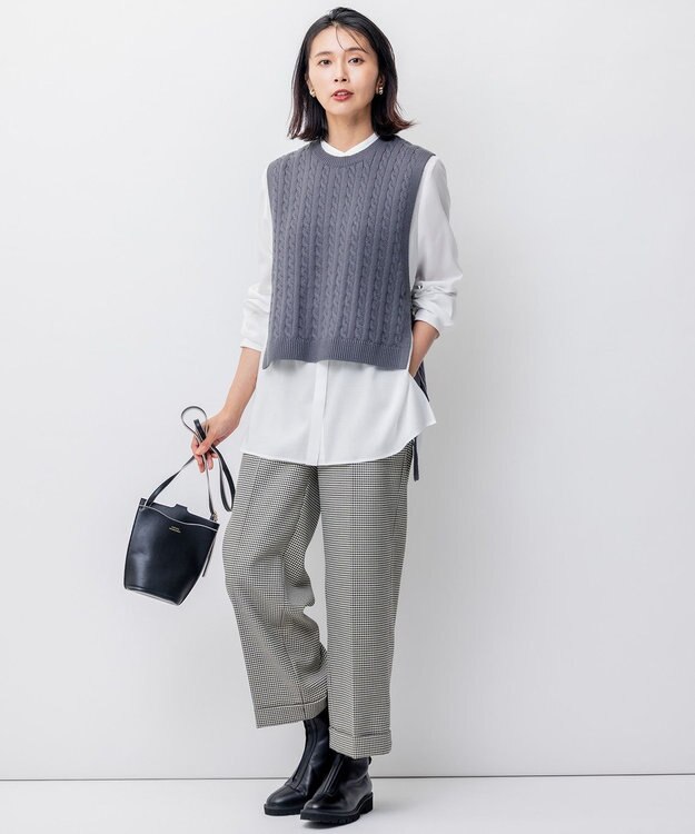 23区 L 【洗える】キュアセルツイル ウエストタック ブラウス ホワイト系