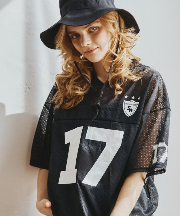 San-ai Resort（三愛水着楽園） WEB限定メッシュTシャツブラトップ4点セット水着 ブラック2