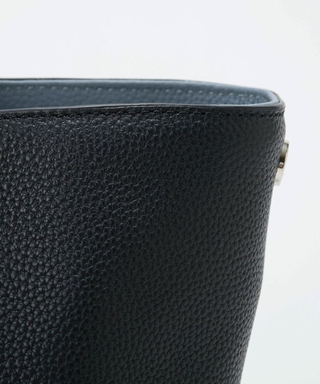 TOPKAPI 【Breath TOPKAPI】DUAL デュアル シュリンクレザー バイカラー 2way ワンハンドル ショルダーバッグ チャーム付き ブラック