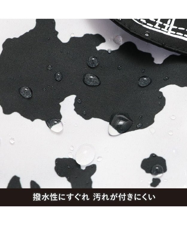 PET PARADISE Lee レインコート 《牛柄》 小型犬 ホワイト×ブラック