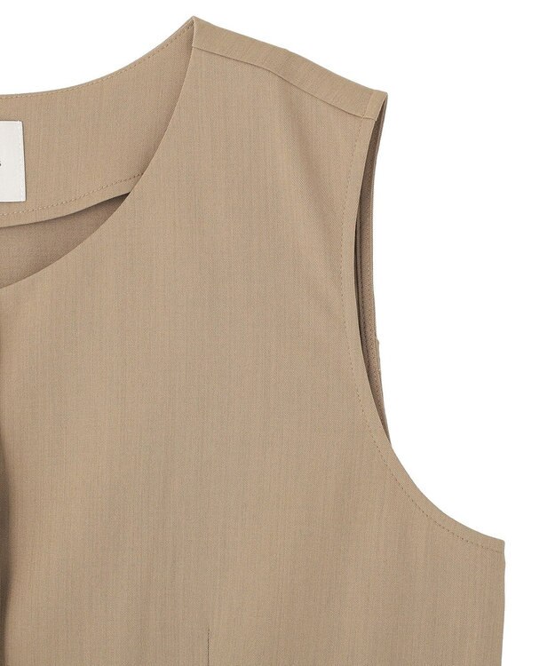 Green Parks クルーネック多釦ジレ Mocha