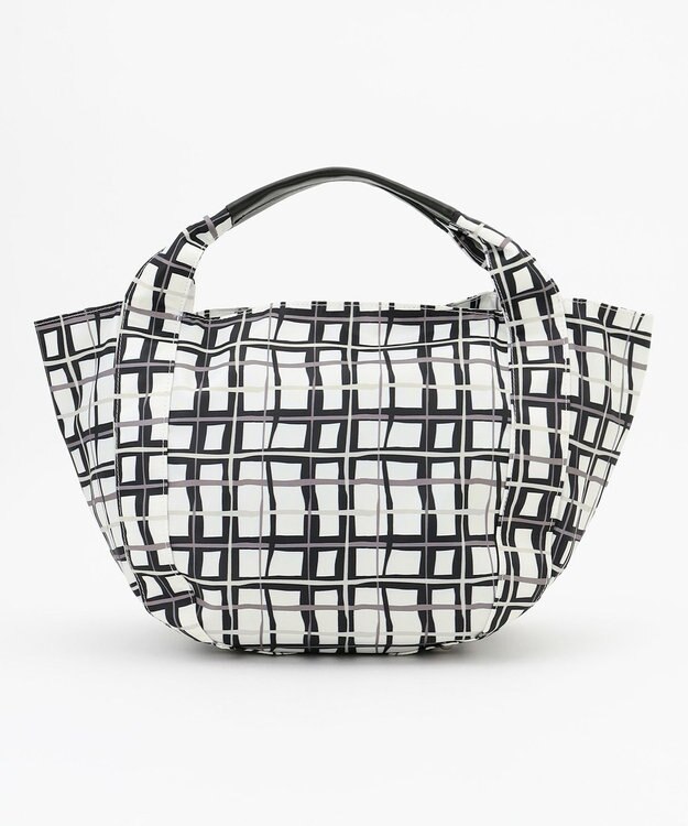 Y'SACCS 総柄プリントトートバッグ ブラック