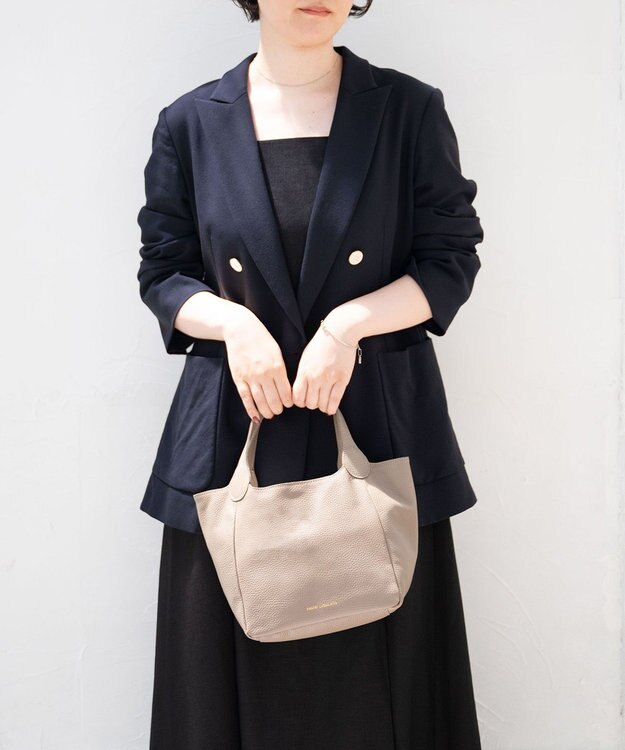 Hekhèr Le Style de Vie 【日本製/セレモニーにも】シュリンクレザー ハンドバッグ small グレージュ