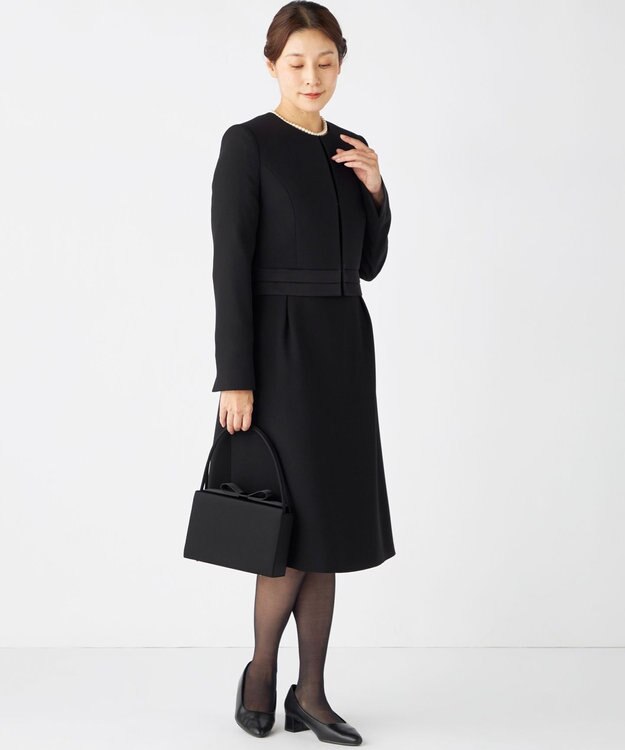 組曲 NOIR 【ストレッチ/オールシーズン対応】ペプラムミニグログラン ジャケット＋ワンピース ブラック系