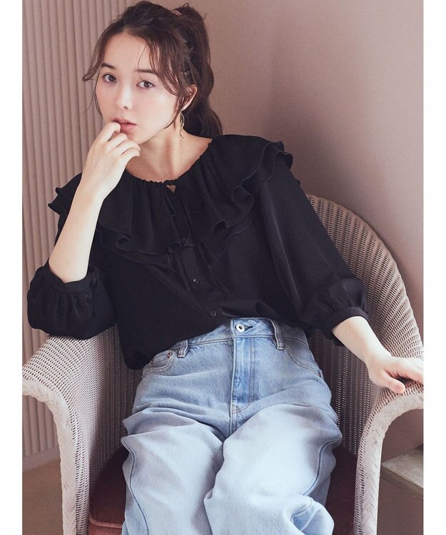 earth music&ecology メローラッフルブラウス Black