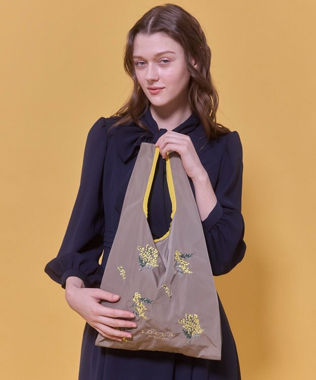 TOCCA 【A4サイズ対応・一部カラー撥水】BOUQUET DE REVE ECO BAG エコバッグ ベージュ系