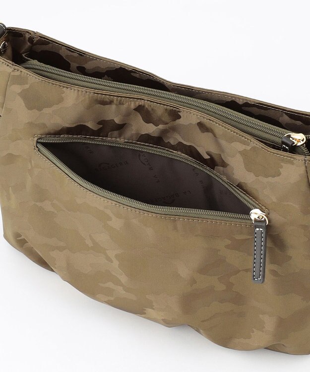 LA BAGAGERIE シャドージャカード 2WAYショルダーバッグ カーキ