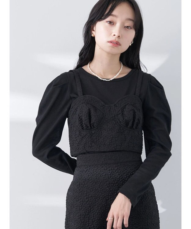 earth music&ecology エンボスフラワービスチェ Black