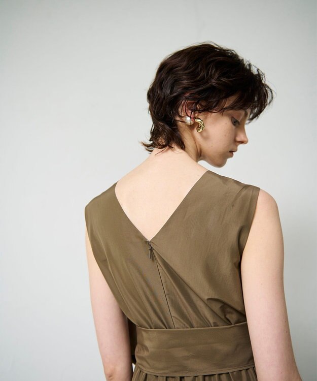 GRACE CONTINENTAL ライトタフタドレス カーキ