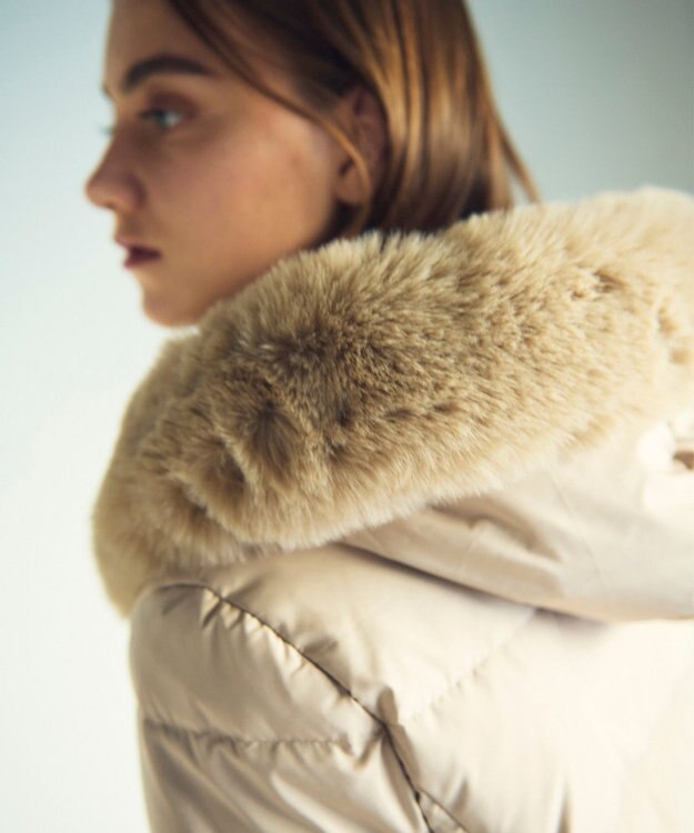 GRACE CONTINENTAL コンパクトダウンジャケット ベージュ